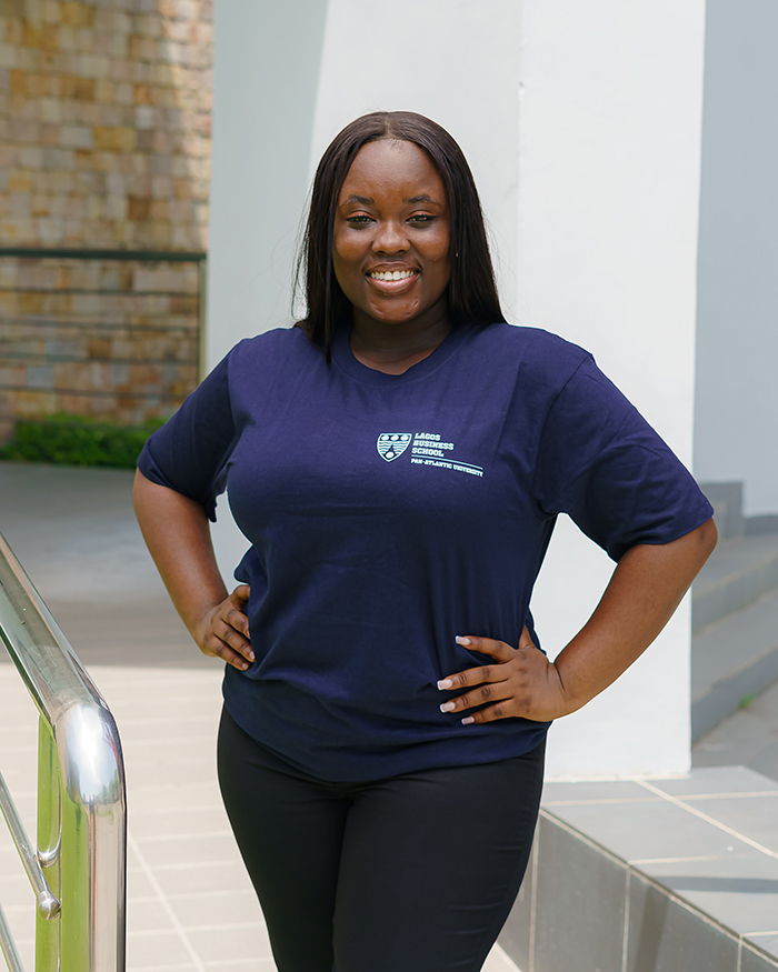 .Blue Round Neck T-shirt - Extra Large.